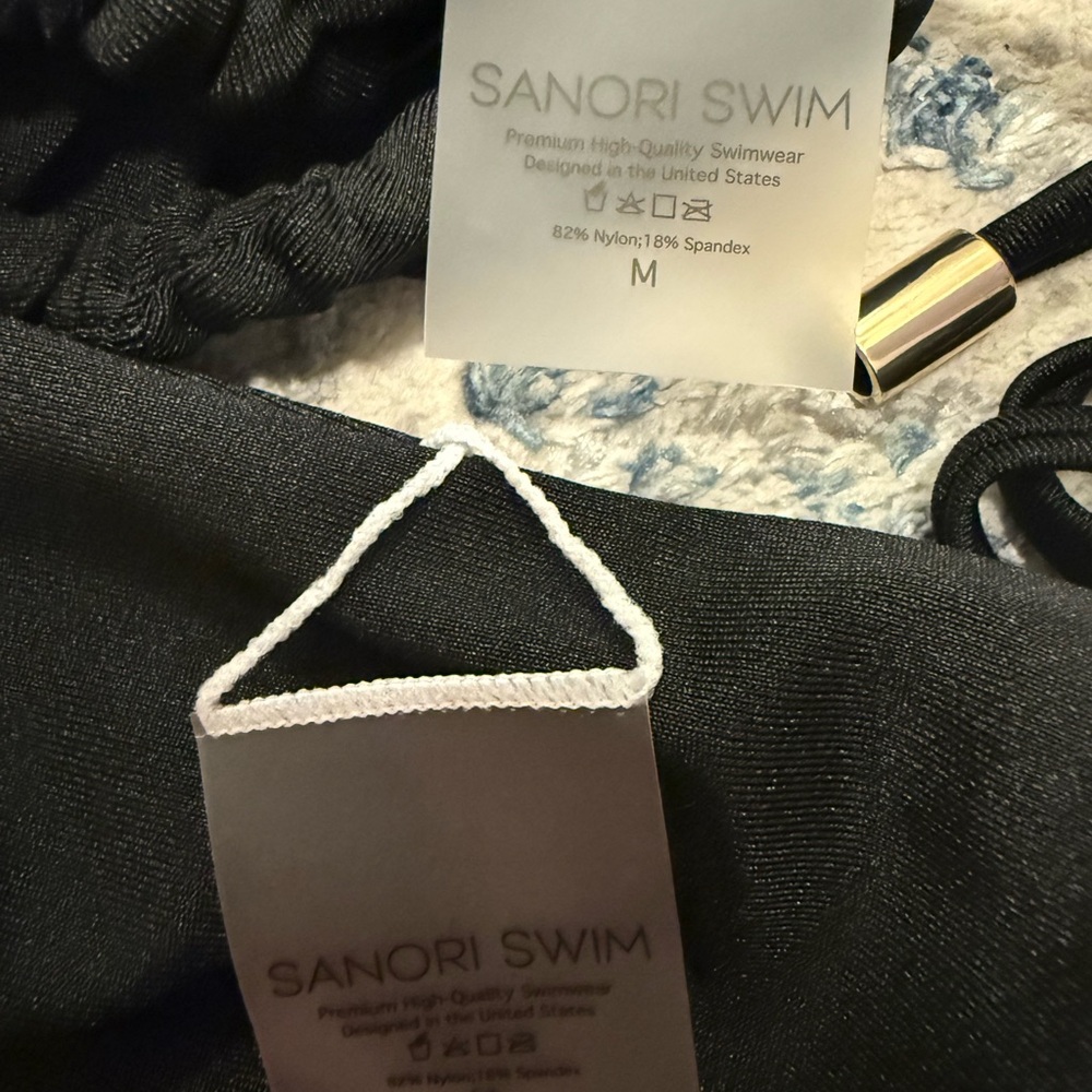 Sanori Ambra Bikini Set - Picture 3 of 5